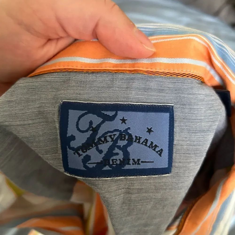 Tommy Bahama Button Down Shirt - Picture 2 of 3